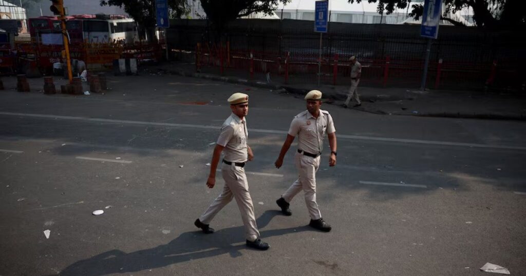 কাশ্মীরের এক বাসিন্দাকে গ্রেফতার করলো ভারত