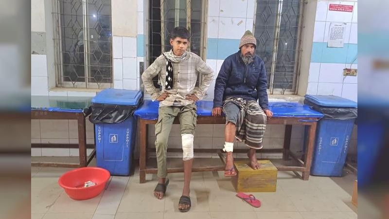 মানিকগঞ্জে আধা ঘন্টার ব্যবধানে তিন ককটেল বিস্ফোরণ, আহত ২