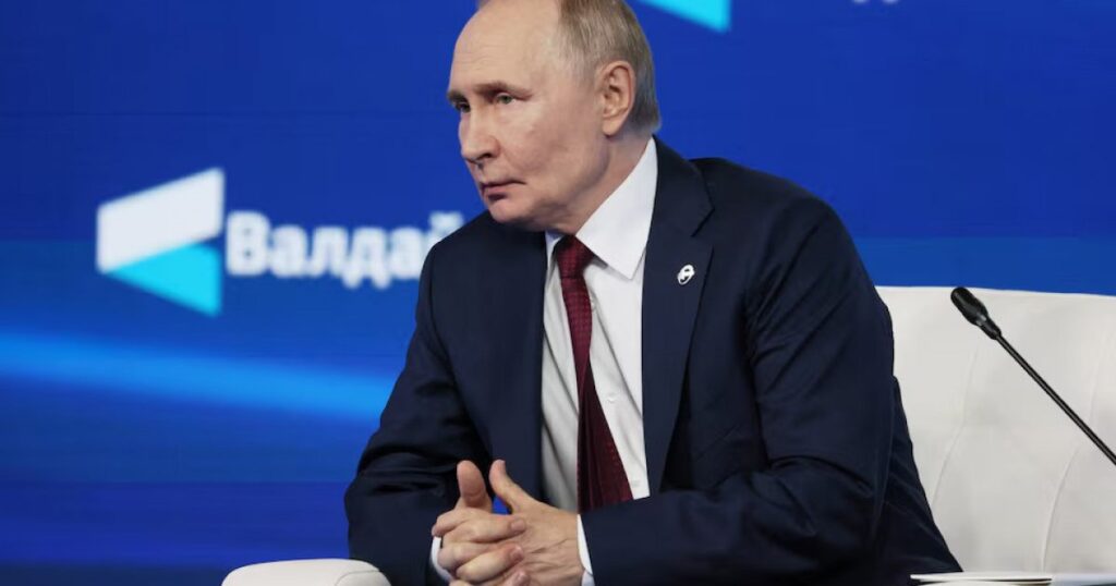 ইউক্রেনীয় ভূখণ্ডের দাবিতে এখনও অটল পুতিন